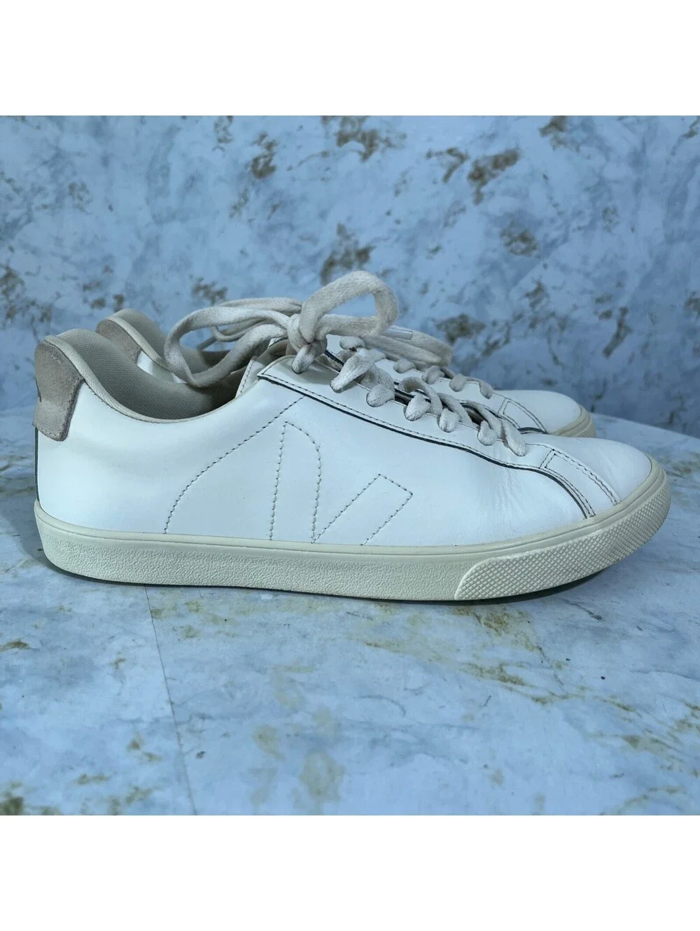 Veja Esplar 39 Womens Size 8 Shoes White Leather Comfort Casual Low Top Sneakers